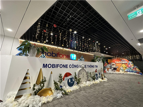 Ảnh Trang Trí Noel Văn Phòng Chương Mỹ